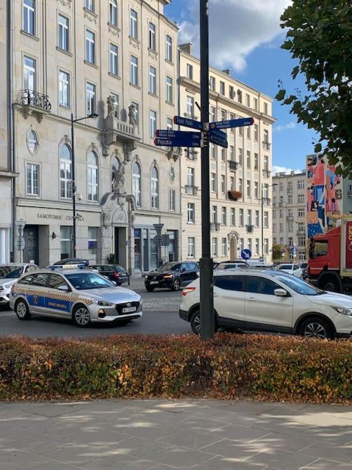 Mieszkanie Z Duzym Terasem W Warszawie Warsaw Exterior photo